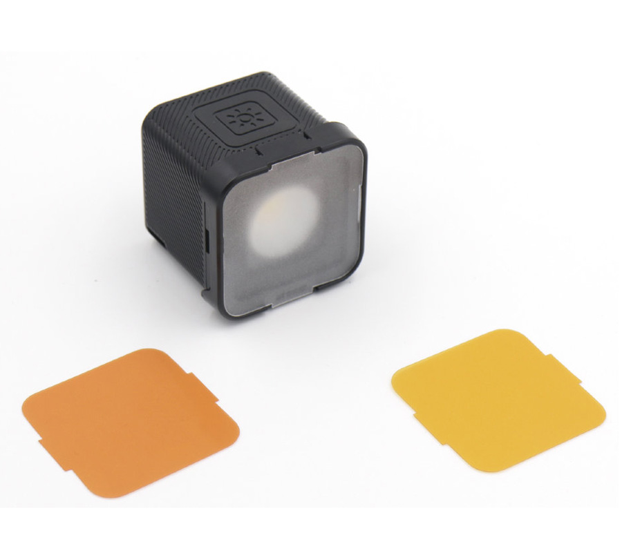 Осветитель светодиодный Fujimi FJL-CUBIK для камер и смартфонов